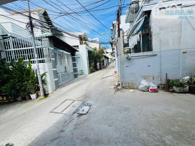 bán nhà đẹp góc 2 mặt tiền,ô tô đậu trong nhà,lê hồng phong, phước hải, giá chỉ 5,7 tỉ - 6
