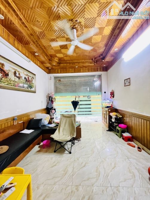 30M RA Ô TÔ -NGUYỄN KHANG - CẦU GIẤY 45M*5T- 10,X TỴ -Vị trí mặt ngõ đẹp gần phố tiện ích - 6