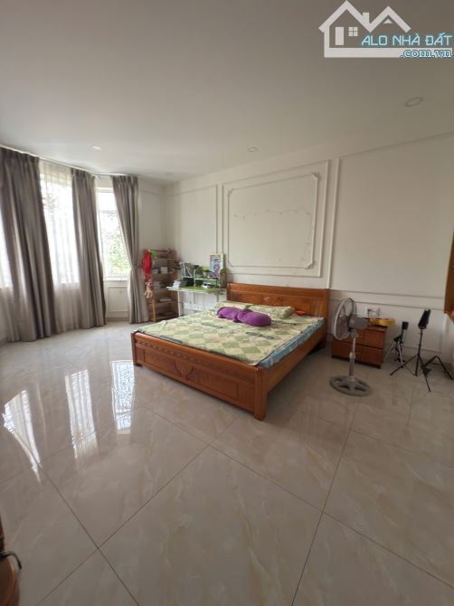BÁN BIỆT THỰ GÓC ĐƯỜNG 90 & 98B – KHU ĐÔ THỊ MỸ GIA GÓI 5 (THÁI HƯNG). Giá rẻ 19 tỷ, 287m2 - 6
