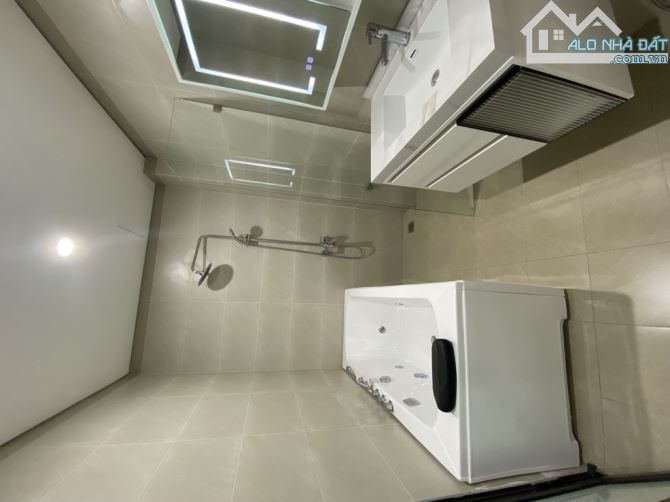 🏡6 TẦNG THANG MÁY - KHU VIP VƯƠNG THỪA VŨ - Ô TÔ VÀO NHÀ NGỦ - 6