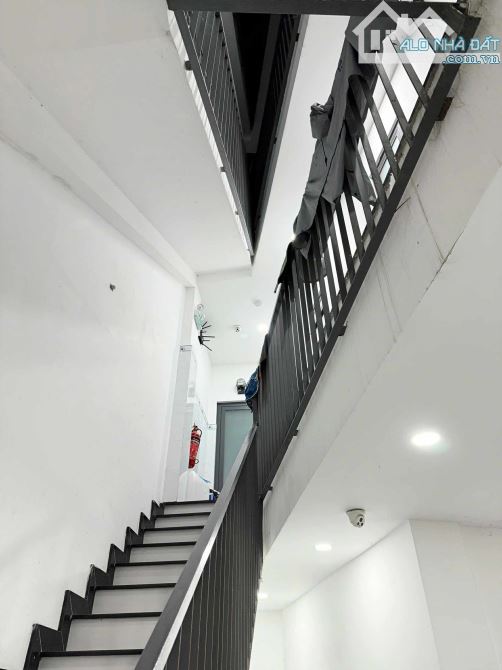 CHDV ĐIỆN BIÊN PHỦ 103m2 TẠO DÒNG TIỀN GẦN 80TR/THÁNG - 11.6 TỶ - 6