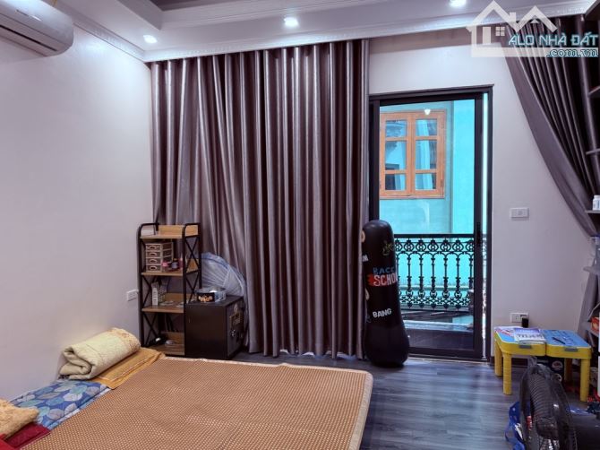 BÁN NHÀ MỚI 5 TẦNG KẺ TẠNH – GIANG BIÊN, Ô TÔ ĐỖ CỬA, NỞ HẬU, GIÁ 6.5 TỶ - 6