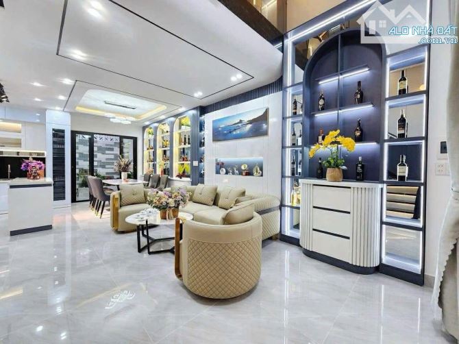 Bán nhà 3 tầng số 17 đường LÊ VĂN THỊNH đứng trước nhà nhìn thấy Biển - 6