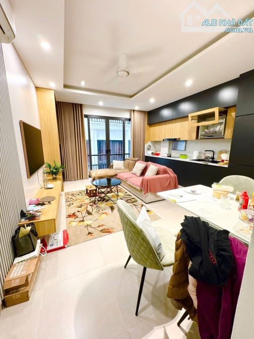 BÁN NHÀ DÒNG TIỀN VÕNG THỊ - TÂY HỒ - 80M - 26,6 TỶ - LÔ GÓC - Ô TÔ TẢI QUA NHÀ - THANG MÁ - 6