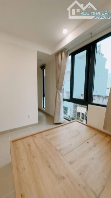 Bán nhà hẻm xe hơi Bình Thạnh ngay Hutech_Nguyễn Gia Trí P25_căn góc_4.3x17, 6 tầng - 6