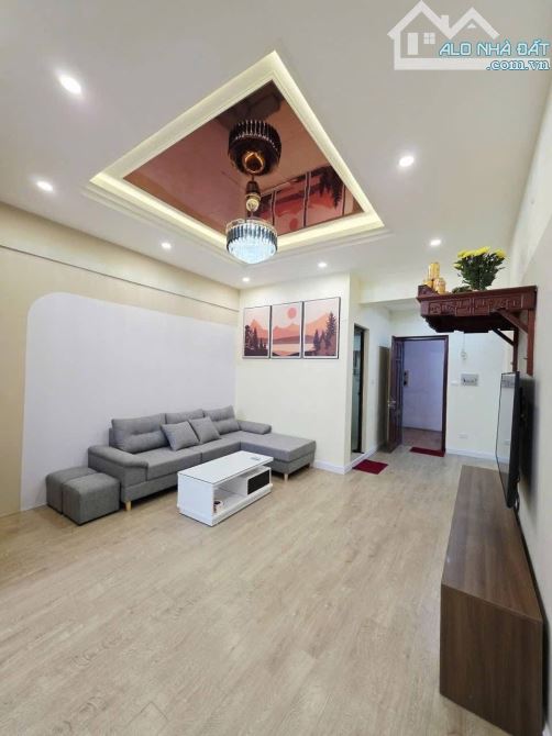 Bán căn chung cư Nam Trung Yên 2 ngủ đủ nội thất, trung tâm Cầu Giấy, nhà thoáng đẹp - 6