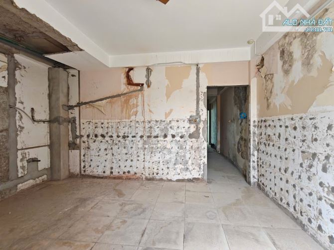 BÁN NHÀ PHỐ 5 TẦNG CÓ THANG MÁY – MẶT TIỀN ĐẸP – DIỆN TÍCH KHỦNG GẦN TRUNG TÂM GÒ VẤP VÀ K - 6