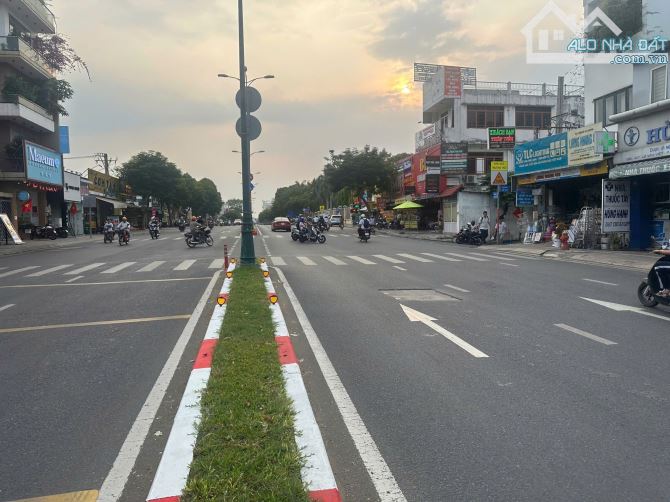 BÁN NHÀ 2 MẶT TIỀN ĐẸP  LÊ VĂN VIỆT, PHƯỜNG TĂNG NHƠN PHÚ A, Q.9 (TP. THỦ ĐỨC - 7