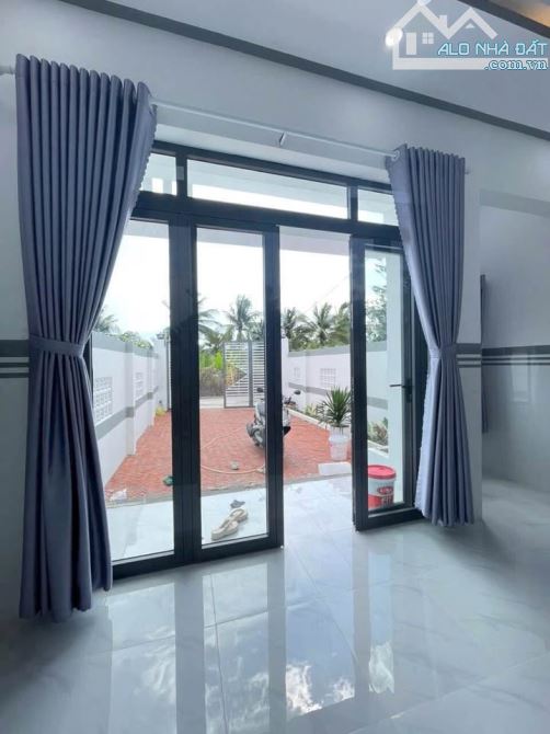 Bỏ nhà nhỏ mua nhà lớn, 200m2, SHR, Mỹ Hạnh Bắc mà chỉ có 1 tỷ 050. - 7