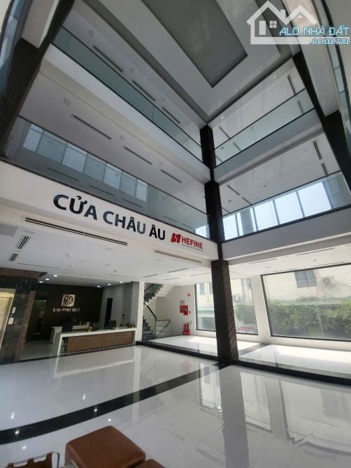 Cho thuê nhà nguyên căn mặt tiền đường Nguyễn Ái Quốc, tòa nhà rộng đẹp - 7