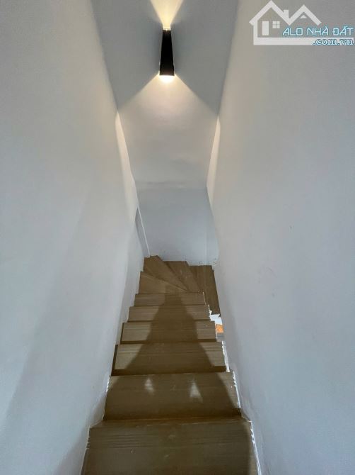 Bán nhà 3 tầng - 21m2 - Hẻm 4m - Hoàng Diệu Quận 4. - 7