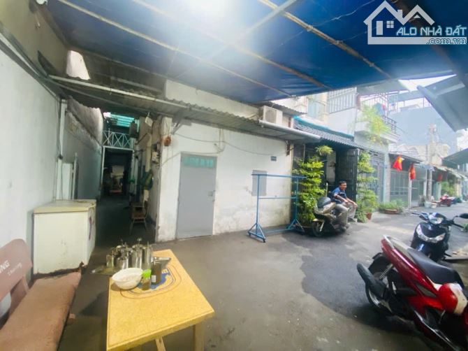 Trung Mỹ Tây (Q.12) bán nhà C4 hẻm nhựa gần Bùi Văn Ngữ, trường GTVT, Lao Động giá 4,2ty - 7
