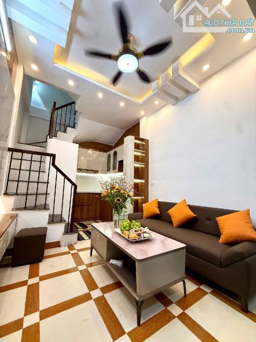 HƠN 4 TỴ- LÁNG HẠ- NGÕ THÔNG MAI ANH TUẤN- HỒ HOÀNG CẦU- 20M*5T- 3 NGỦ- NHÀ MỚI KÍNH KOONG - 8