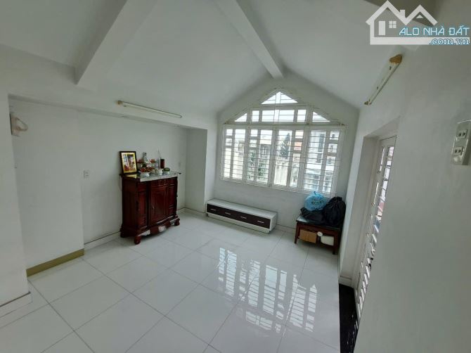 BIỆT THỰ ĐƯỜNG LÝ THƯỜNG KIỆT THÔNG BÀNH VĂN TRÂN - TÂN BÌNH - 96M2 - 4 TẦNG -GIÁ 14,6 TỶ - 8