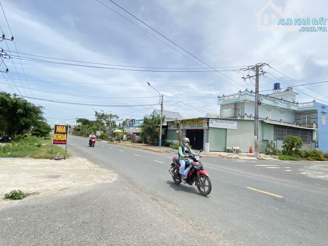 Nhà vườn _DT 2132 m2 có hồ sinh thái - thoáng mát - cây ăn trái, xã Tân Trạch, Cần Đước LA - 8