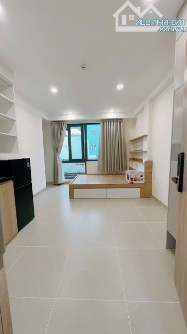 Bán nhà hẻm xe hơi Bình Thạnh ngay Hutech_Nguyễn Gia Trí P25_căn góc_4.3x17, 6 tầng - 8
