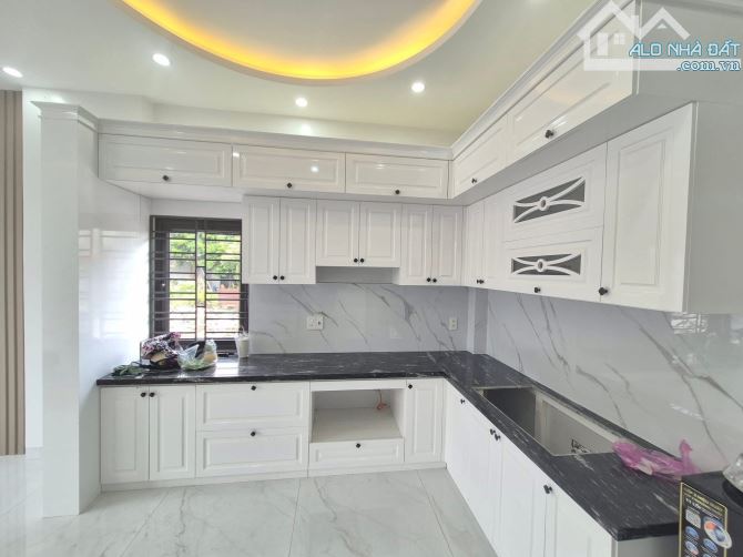Bán siêu phẩm lô góc Nguyễn Trung Thành hơn 2 tỷ - 9