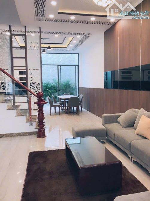 Nhà KDC Công Ích Quận 4, Phạm HỮu Lầu Quận 7, 5x16m, đang cho thuê 60tr/1th, Giá 17 Tỷ - 9