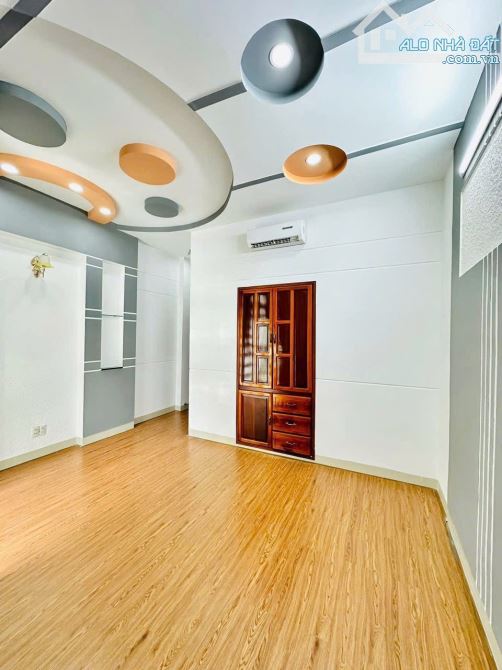 BÁN NHÀ 2 LẦU MẶT TIỀN ĐƯỜNG LÊ CHÂN KDC 91B , CÁCH ĐƯỜNG NGUYỄN HIỀN 60M - 9
