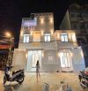 Bán Nhà Quận 7  - 100m2 - Ngang 14m - 3 Tầng - Chỉ 7 Tỷ Hơn