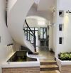 Nhà Trần cung cầu giấy 4 tầng 80m, MT 4,8m, giá 12,99 tỷ, ngõ nông, ô tô đỗ, full nội thất