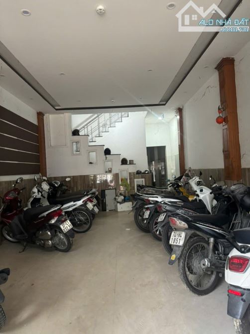 Bán nhà 3 tầng MT Nguyễn Cảnh Dị Liên Chiểu