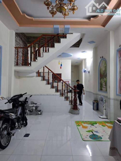 Cho thuê nhà nguyên căn An Phú 4 Phòng giá 5 triệu / tháng