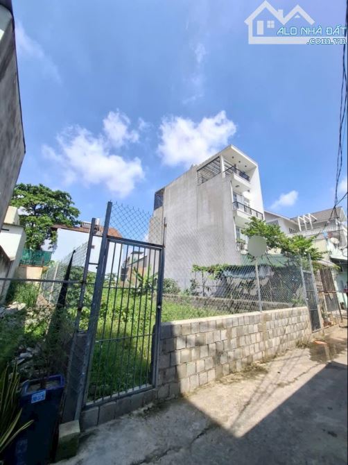 Bán lô đất 200m2 hẻm xe hơi phường Tăng Nhơn Phú B, ngay sau lưng Vincom Lê Văn Việt, Q9