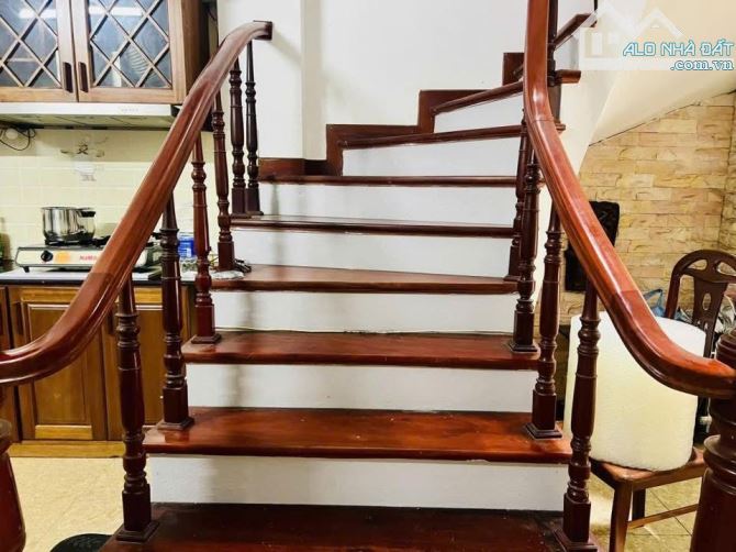 DT 60M CÁCH  ÔTÔ TẢI CHỈ 15M XÂY 5 TẦNG MẶT TIỀN 4,8M GIÁ 14,5 TỶ NGUYỄN TRÃI.