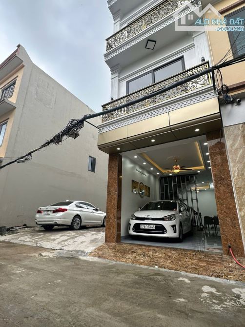 Bán Nhà Yên Mỹ - Thanh Trì lô góc 5 tầng gara ô tô chỉ hơn 5 tỷ