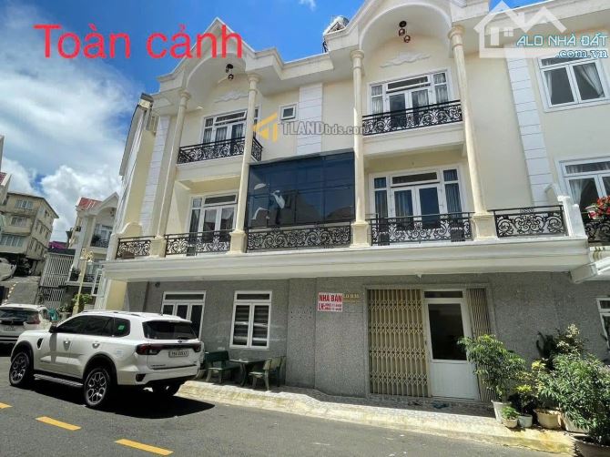 🔥 NHÀ PHỐ SRXD HOÀN CÔNG đường nhựa đồng bộ Phường Xuân Hương ĐL 70m2 - 7.2 tỷ