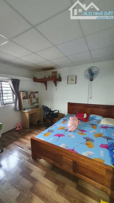 NHÀ HẺM 6M, VỈA HÈ, NGANG 8M (8x9), SÁT THỦ ĐỨC, NHỈN 3 ĐỒNG TL