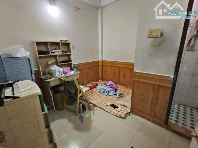 Nhà 3 tầng 16m2 – Trần Quang Diệu Q3