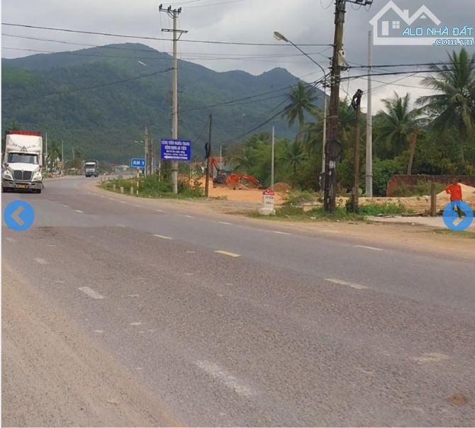 BÁN LÔ ĐẤT GẦN 1000M2 - CÓ THỔ CƯ - MẶT TIỀN QUỐC LỘ 1A - GẦN HẦM CÙ MÔNG