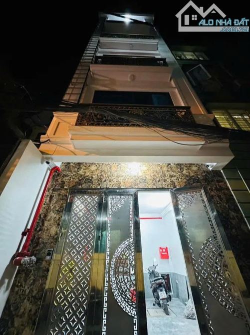 Bán toà nhà dòng tiền siêu đỉnh ở Xuân đỉnh 7 tầng, vừa ở vừa cho thuê tháng 50 tr