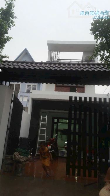 GIẢM 1 TỶ CÒN 5,5 TỶ NHÀ 3 TẦNG NGUYỄN VĂN QUÁ 5X22 ĐƯỜNG ĐẸP KHU VỰC TOÀN NHÀ GIÀU