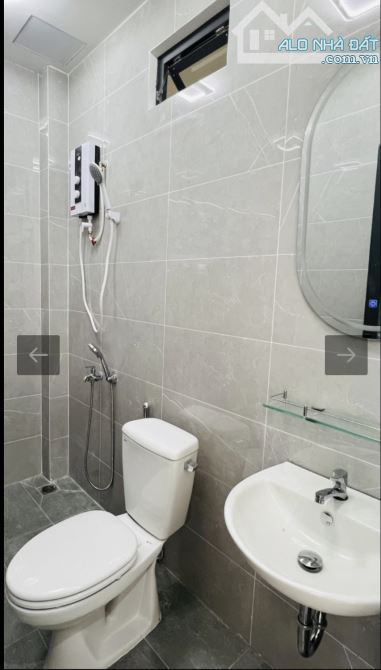 NHÀ MỚI Ở LIỀN GIÁ RẺ NGAY CẦU CHÀ VÀ Q8