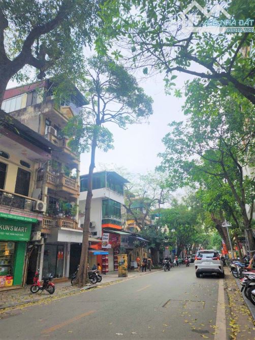 Bán nhà Mặt Phố cổ Hàng Cót 200m2 x 7 Tầng, Mặt tiền 17m đẳng cấp
