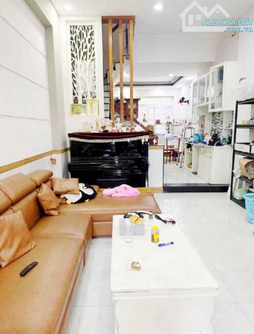 NHÀ NGAY ĐẦM SEN KHU PHÂN LÔ VIP TÔ HIỆU HẺM XE HƠI 7M 60M²(4×15)4 TẦNG,5PN,KO LỘ GIỚI