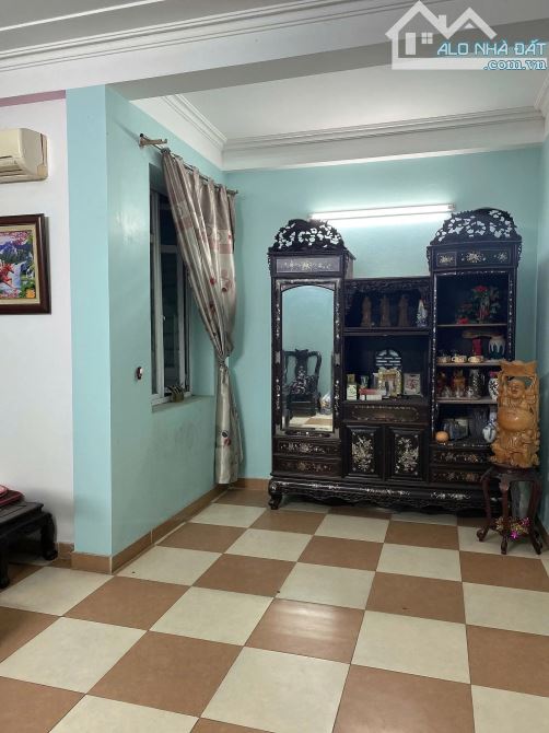 Bán nhà mặt phố Bùi Thiện Ngô, kinh doanh, vỉa hè rông, 116m2, 5t, mt 5.7m, 39 tỷ