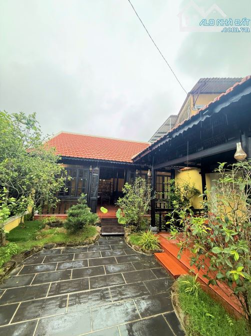 Bán đất 134m2 tặng kèm Nhà Rường mặt tiền Trần Thái Tông, gần ngã 4 Đào Tấn - Đồng Khởi