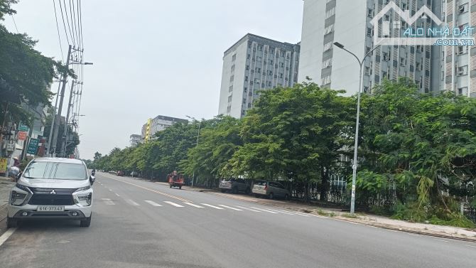 Bán đất mặt tiền kinh doanh Lương Đình Của, Ngang 12m, Làng DH, Đông Hoà Dĩ An, chỉ 23tỷ