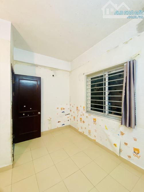 Hạ chào bán nhanh căn hộ 2PN Khu đô thị Việt Hưng- 2.4 tỷ