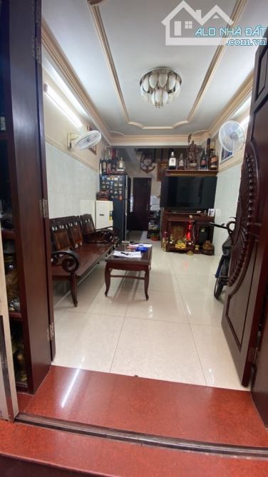 Vị trí đẹp khu vực yên tĩnh Nguyễn Tri Phương quận 10