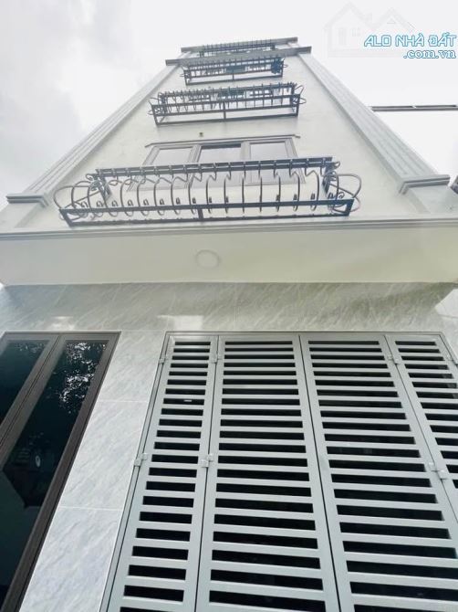 Tây Mỗ - Ô TÔ ĐỖ 20M - VÀI BƯỚC RA PHỐ - 7 Phòng CHO THUÊ- 50m2 -5 tầng- 7.7 Tỷ
