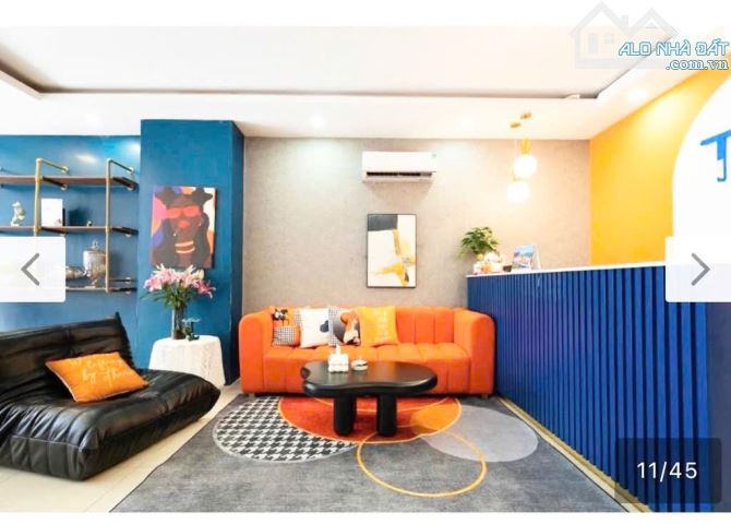 KHÁCH SẠN MẶT TIỀN VIP QUẬN 1 - SÁT CHỢ BẾN THÀNH - 8 TẦNG THANG MÁY - GIÁ 80 TỶ