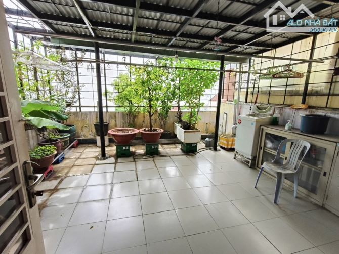 HXH NGUYỄN VĂN ĐẬU – P.11, BÌNH THẠNH – 97m² – 14.7 TỶ – NỞ HẬU 6M – 4 TẦNG BTCT KIÊN CỐ