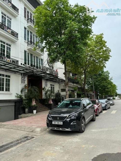 Siêu hiếm mặt phố Vip Tây Hồ 90m-25,5 tỷ vỉa hè kinh doanh đỉnh xây khách sạn toà vp