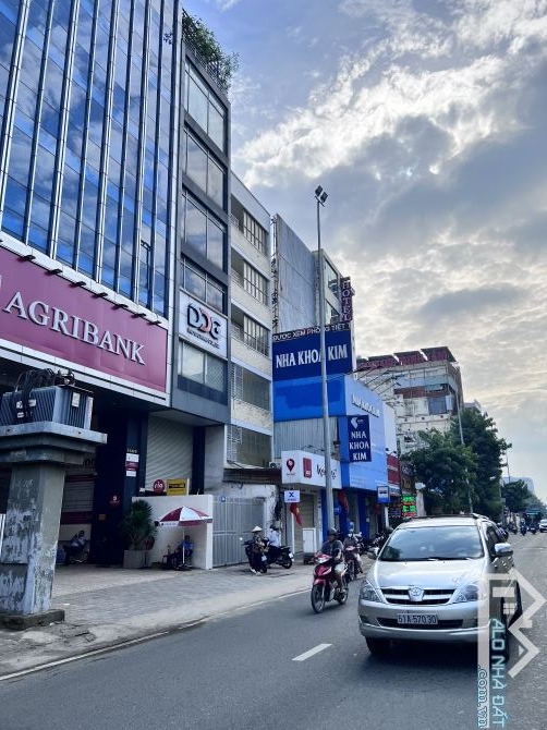 Bán toà nhà văn phòng Cộng Hoà, Tân Bình, 1 hầm, 7 tầng, DTSD 1317m2, 4.6x39m, giá 50tỷ.