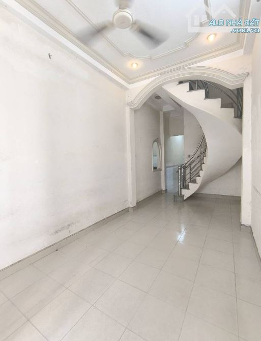 HẺM ÔTÔ THÔNG, 2 Tầng BTCT gần 45m2, P7 Gò Vấp, giá 5.x ty TL